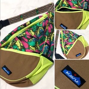 NOT SELLING!!!!  ISO: KAVU PAXTON RAIN FOREST BAG